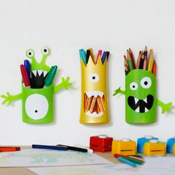 Recycler des bouteilles en plastique en pot à crayons !