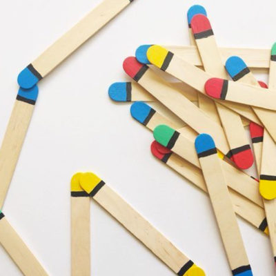 Jeux à fabriquer pendant les vacances : recyclage et imagination !